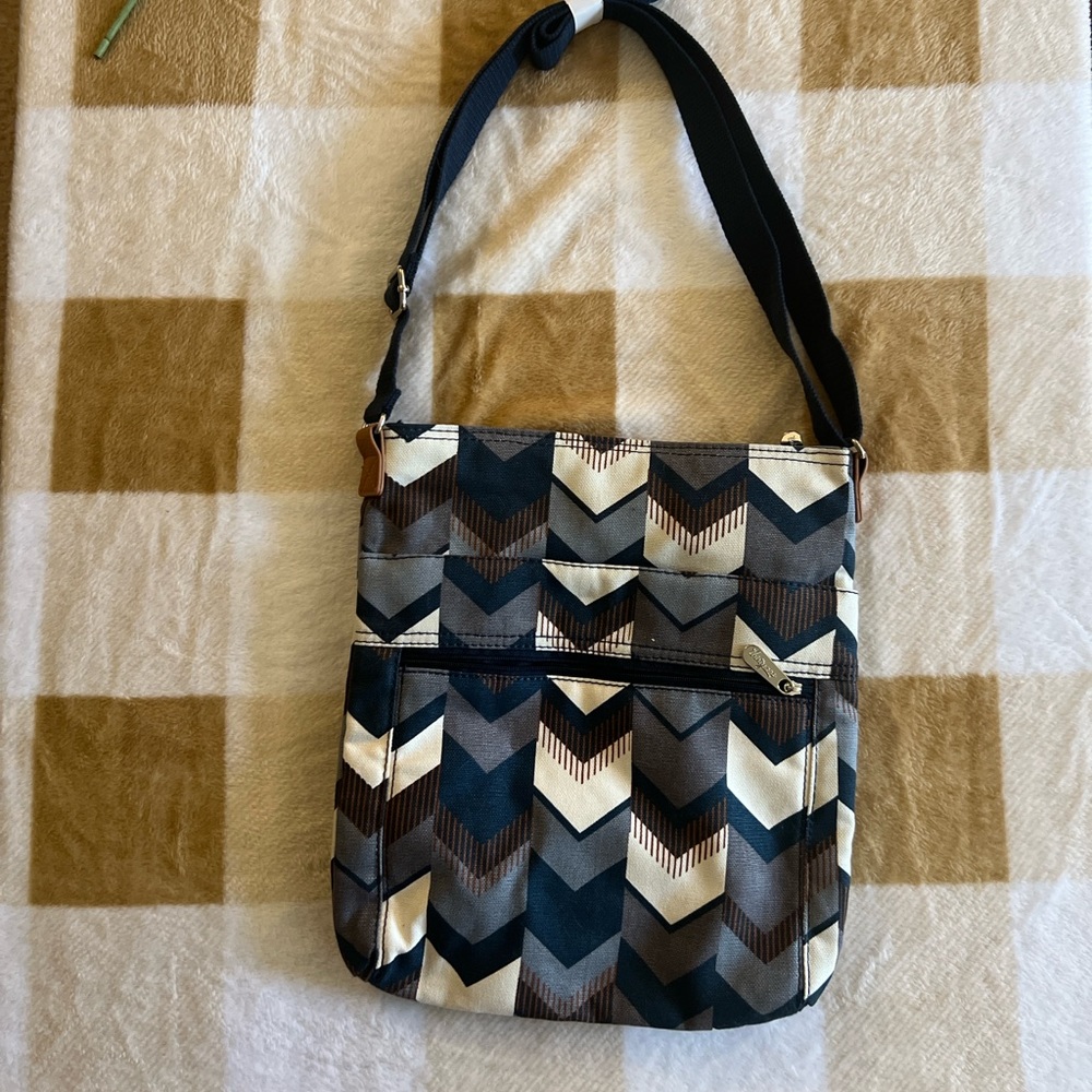 Thirty-One Chevron Crossbody